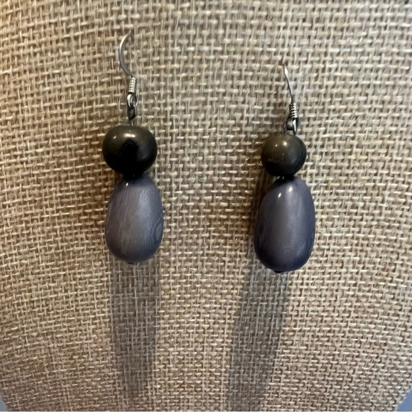 Fun Gray Tones Dangle Earrings for Pierced Ears - Picture 3 of 4